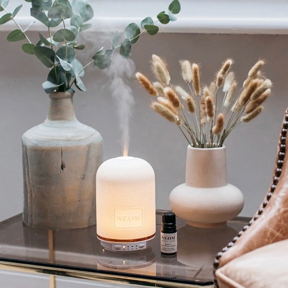 NEOM Diffuser - Picture 1 of 8